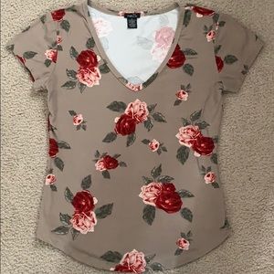 Red and pink rose t-shirt